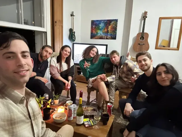 רגע מחיי קהילת הבית