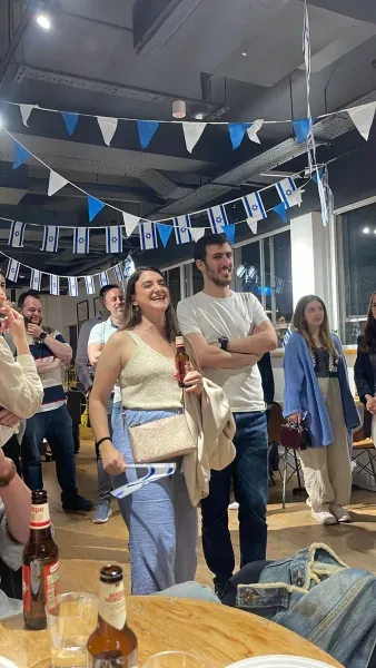 רגע מחיי קהילת הבית